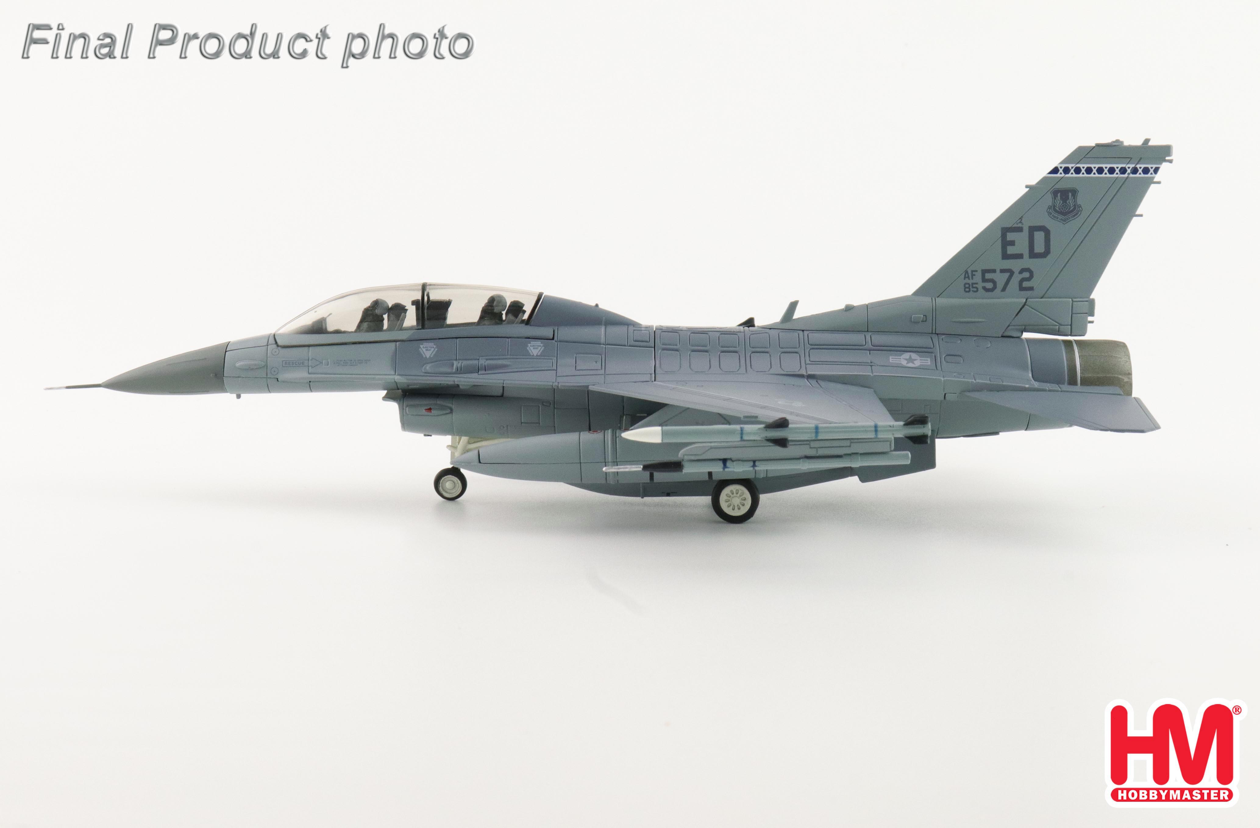 ホビーマスター 1/72 CCF ハーバード MK.4 ドイツ 1960 F-16D Fighting Falcon 85-1572, Edwards AFB, 2024